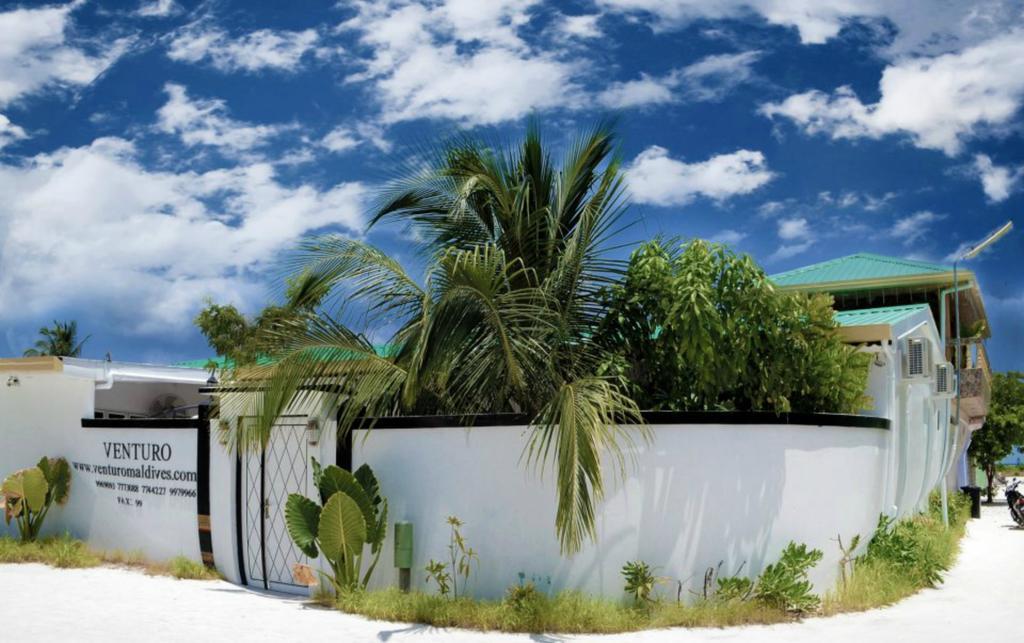 Venturo Maldives Hotel Maafushi Luaran gambar
